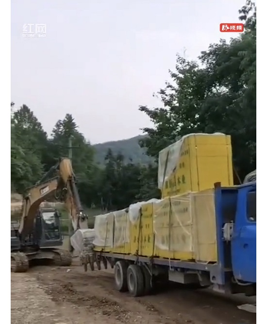 建材公司：材料供應(yīng)進(jìn)行時(shí)，鄉(xiāng)村振興添動力